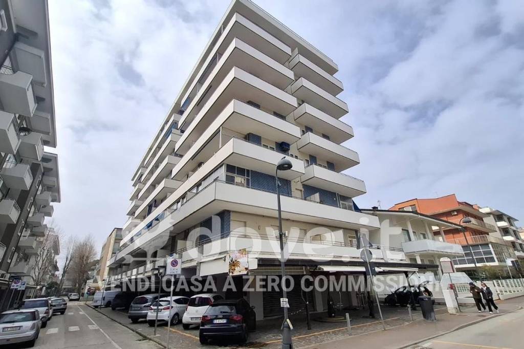 appartamento in vendita a Bellaria-Igea Marina in zona Igea Marina