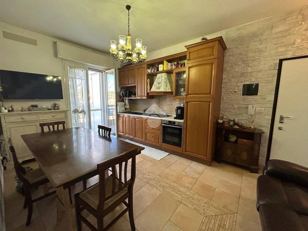 appartamento in vendita a Bellaria-Igea Marina in zona Igea Marina