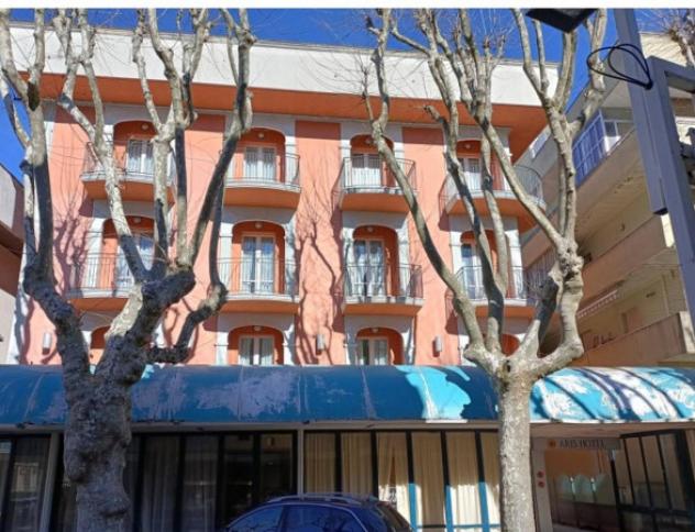 negozio in vendita a Bellaria-Igea Marina in zona Igea Marina