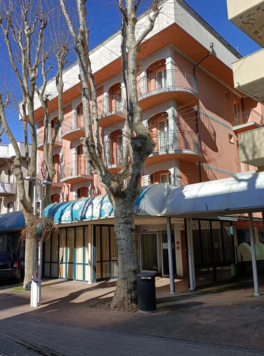 negozio in vendita a Bellaria-Igea Marina