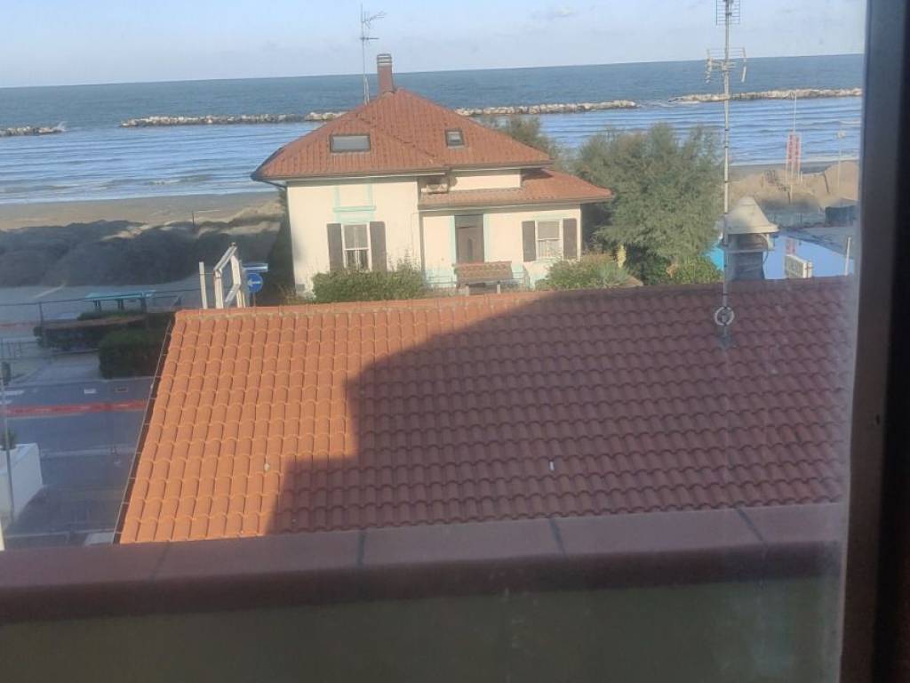 casa indipendente in vendita a Bellaria-Igea Marina in zona Igea Marina
