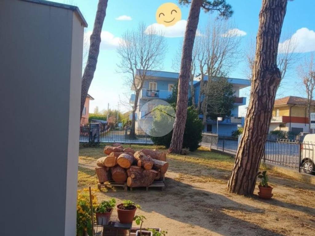 casa indipendente in vendita a Bellaria-Igea Marina in zona Igea Marina