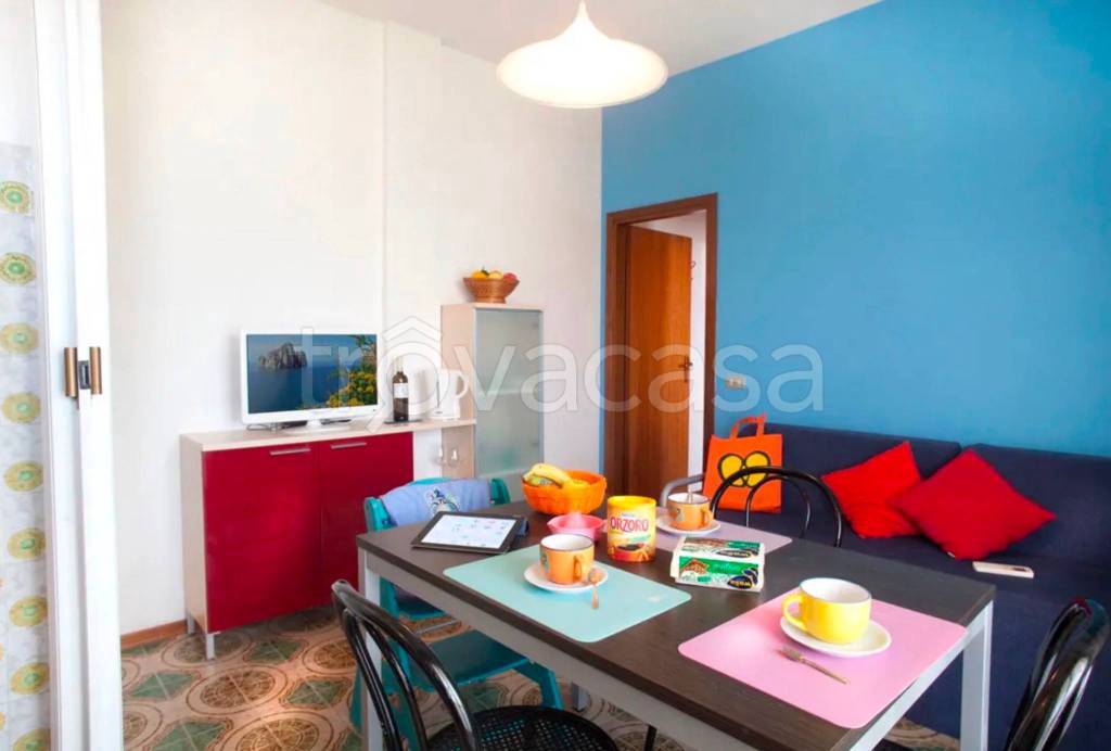 appartamento in vendita a Bellaria-Igea Marina in zona Igea Marina