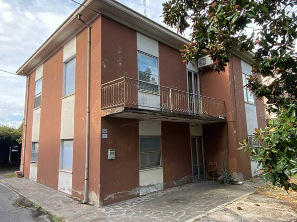 casa indipendente in vendita a Bellaria-Igea Marina in zona Bellaria
