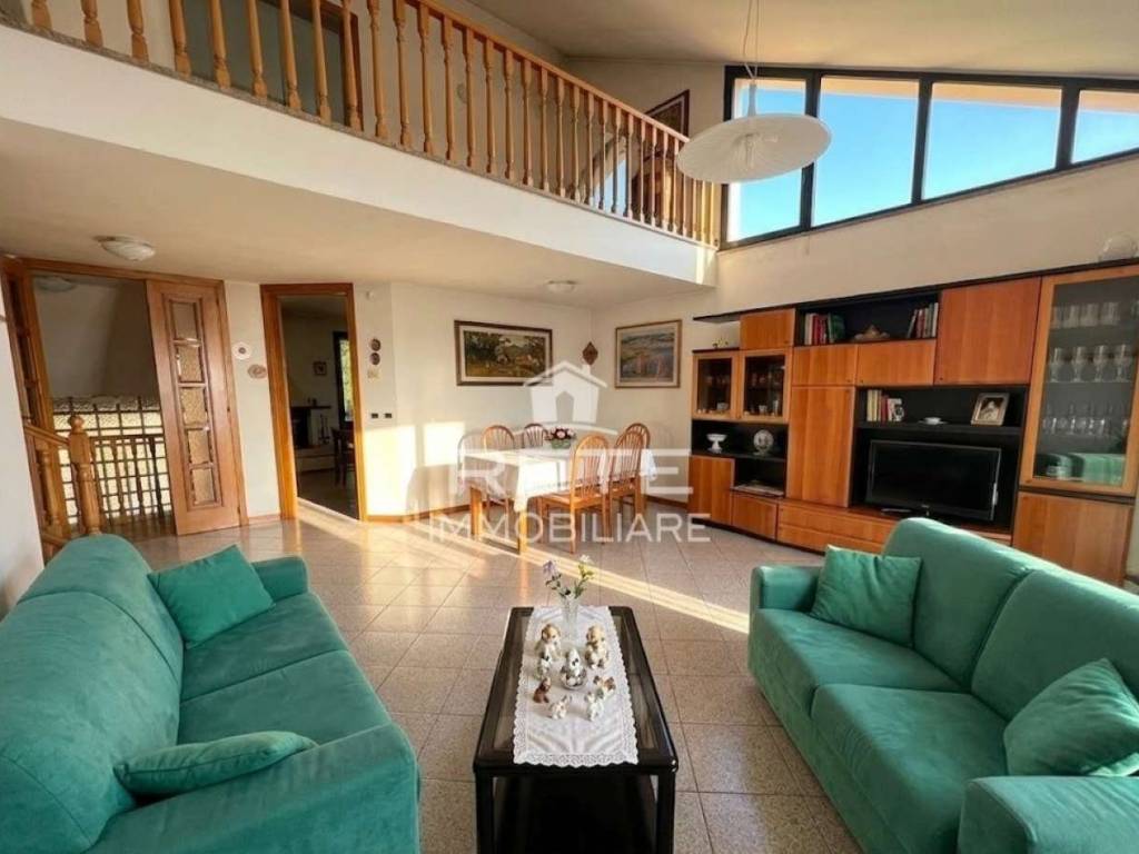 casa indipendente in vendita a Bellaria-Igea Marina in zona Igea Marina