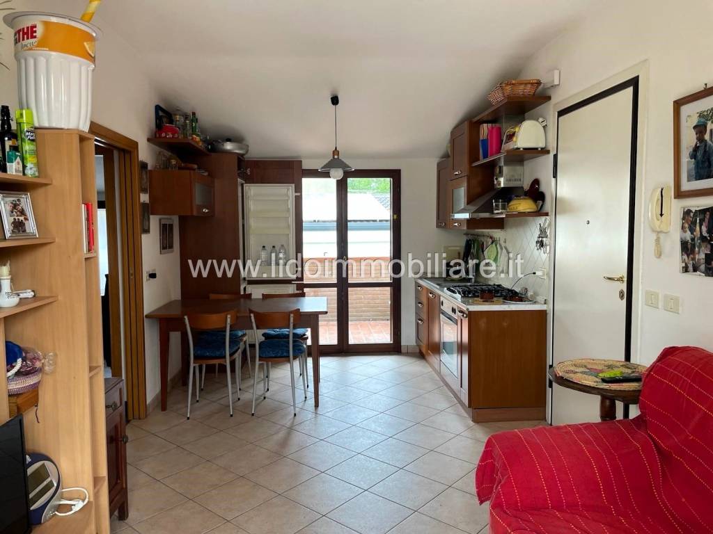appartamento in vendita a Bellaria-Igea Marina in zona Igea Marina