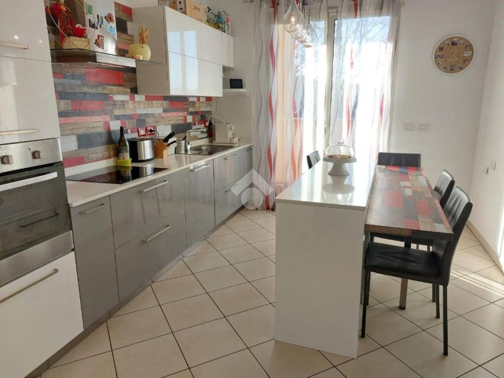 appartamento in vendita a Bellaria-Igea Marina in zona Igea Marina