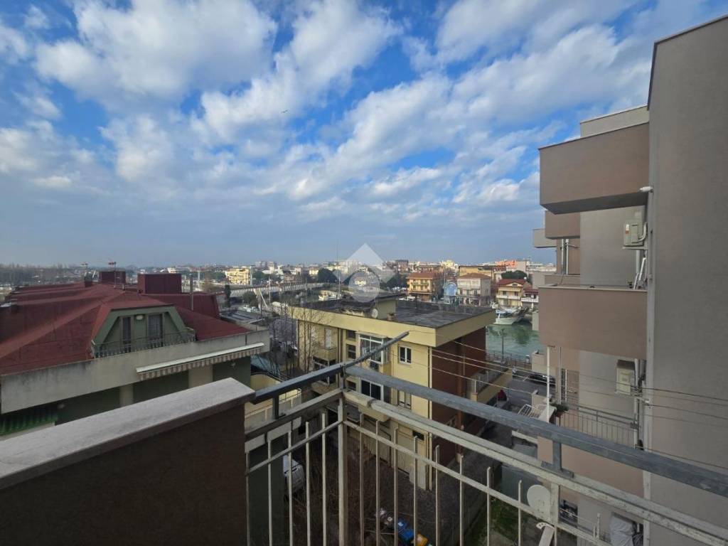 appartamento in vendita a Bellaria-Igea Marina in zona Igea Marina