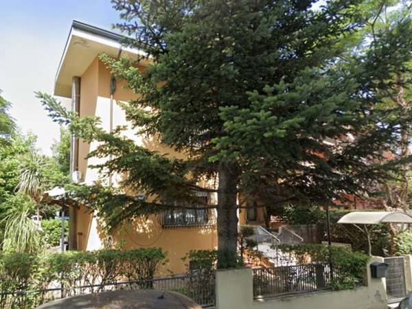 casa indipendente in vendita a Bellaria-Igea Marina in zona Igea Marina