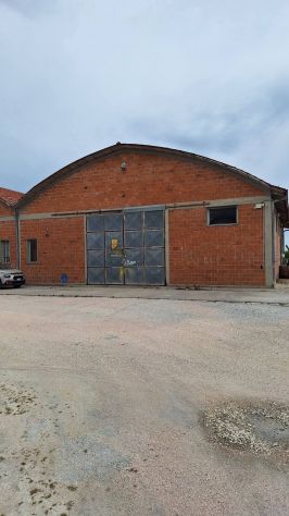 locale commerciale in vendita a Bellaria-Igea Marina in zona Bellaria