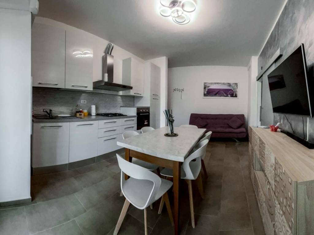 appartamento in vendita a Bellaria-Igea Marina in zona Igea Marina