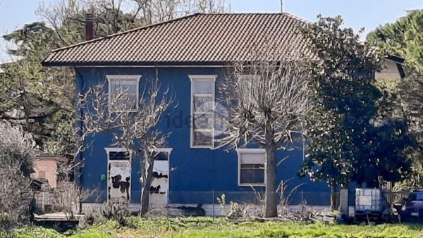 casa indipendente in vendita a Bellaria-Igea Marina in zona Bellaria