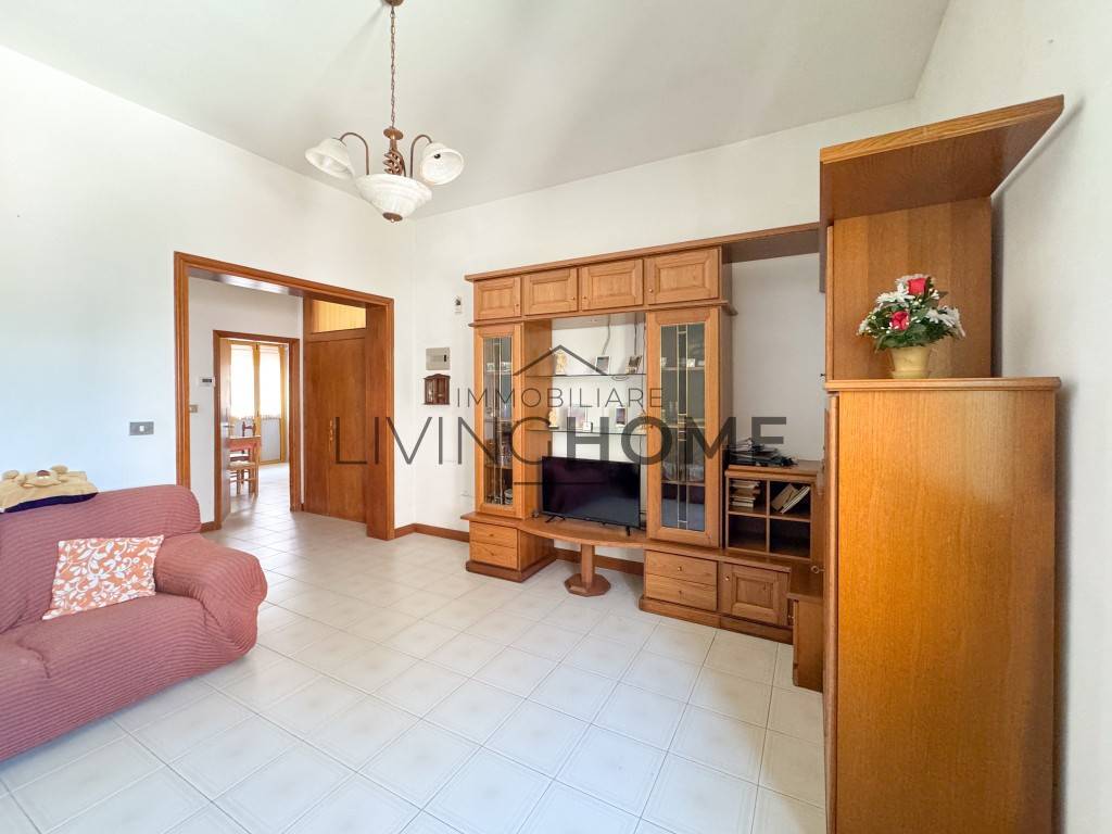 casa indipendente in vendita a Bellaria-Igea Marina in zona Igea Marina