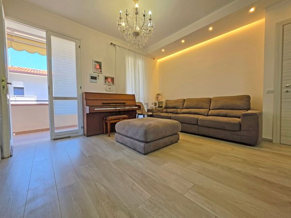 appartamento in vendita a Bellaria-Igea Marina in zona Igea Marina