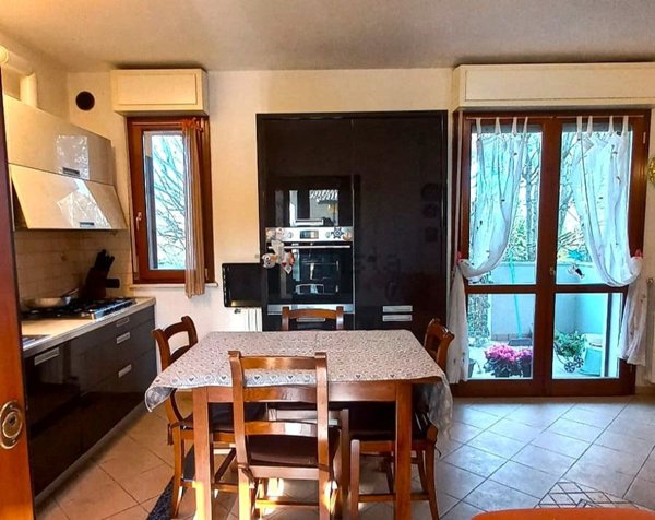 appartamento in vendita a Bellaria-Igea Marina in zona Igea Marina