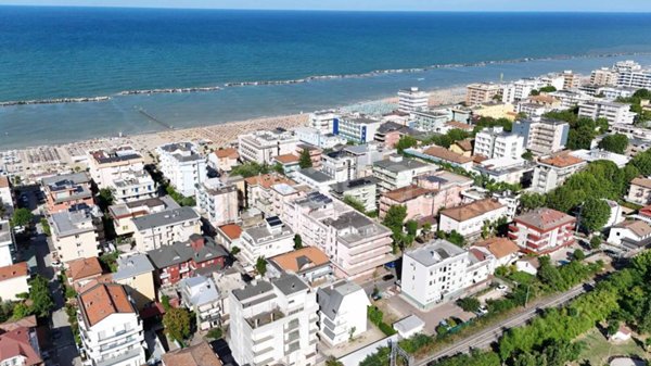 appartamento in vendita a Bellaria-Igea Marina in zona Igea Marina