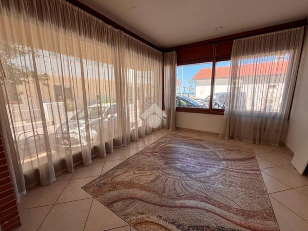 casa indipendente in vendita a Bellaria-Igea Marina in zona Igea Marina
