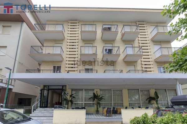 albergo in vendita a Bellaria-Igea Marina in zona Bellaria