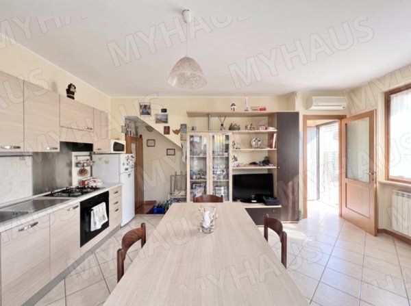 appartamento in vendita a Bellaria-Igea Marina in zona Igea Marina