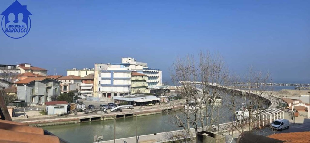 casa indipendente in vendita a Bellaria-Igea Marina in zona Igea Marina