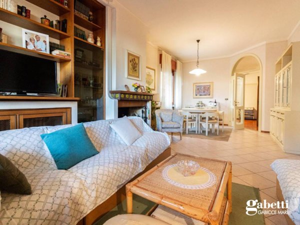 casa indipendente in vendita a Cattolica