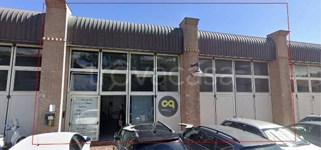 locale commerciale in vendita a Cattolica