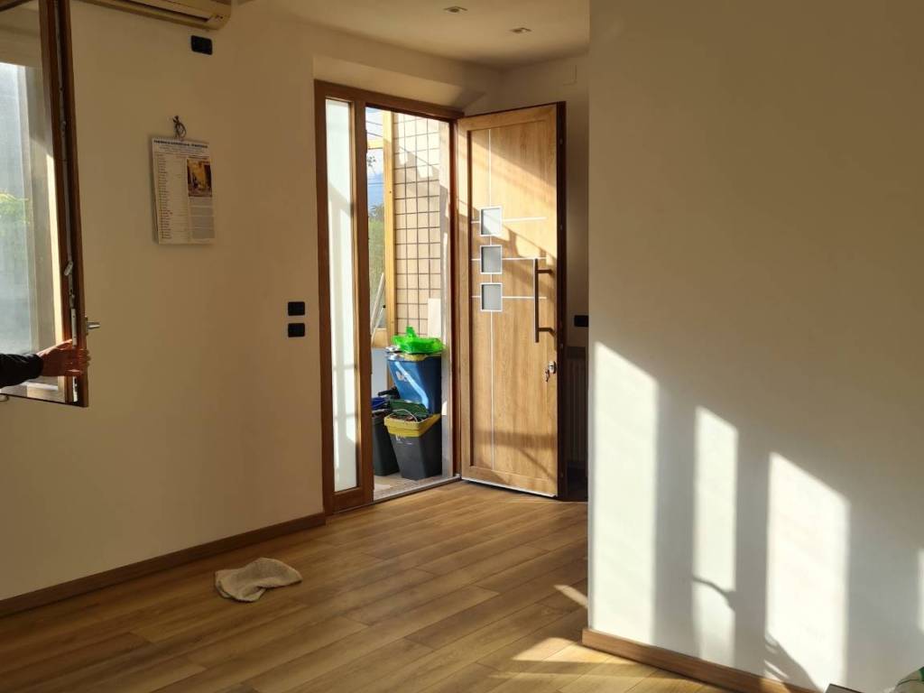 casa indipendente in vendita a Cattolica