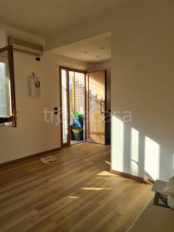 casa indipendente in vendita a Cattolica