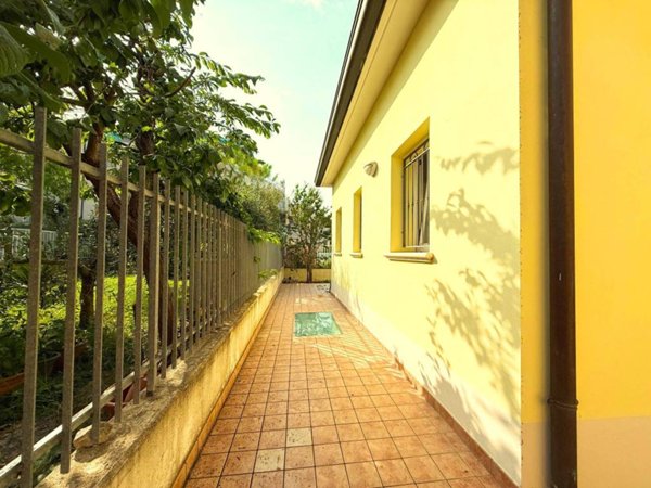 casa indipendente in vendita a Cattolica