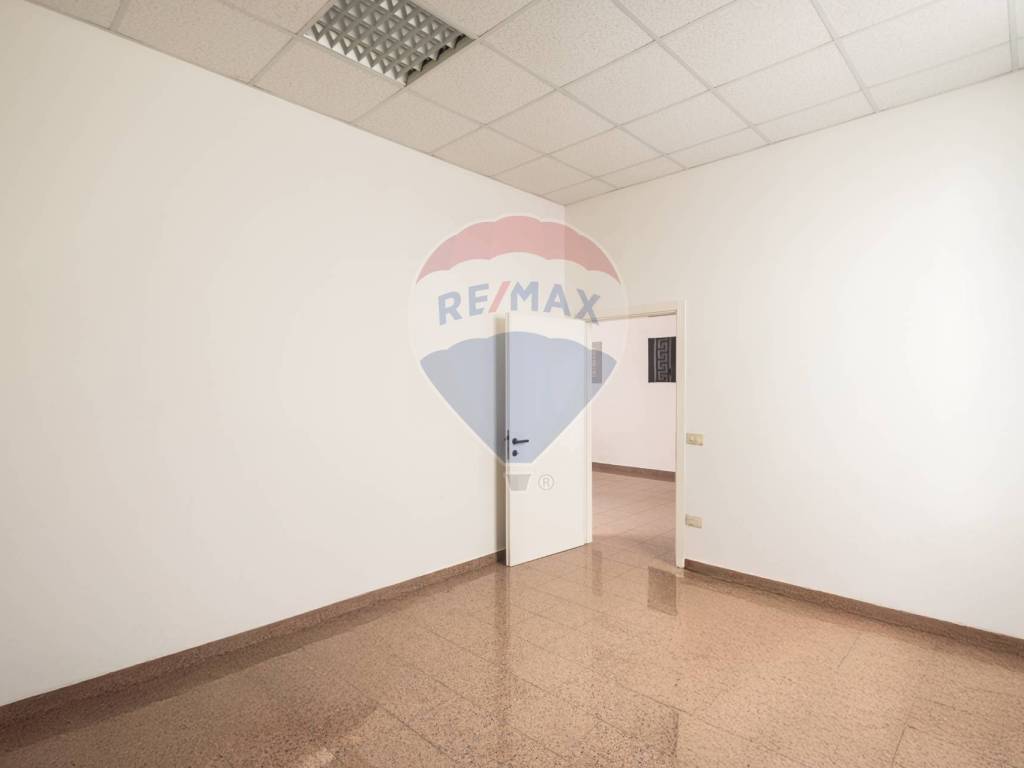 ufficio in vendita a Cattolica
