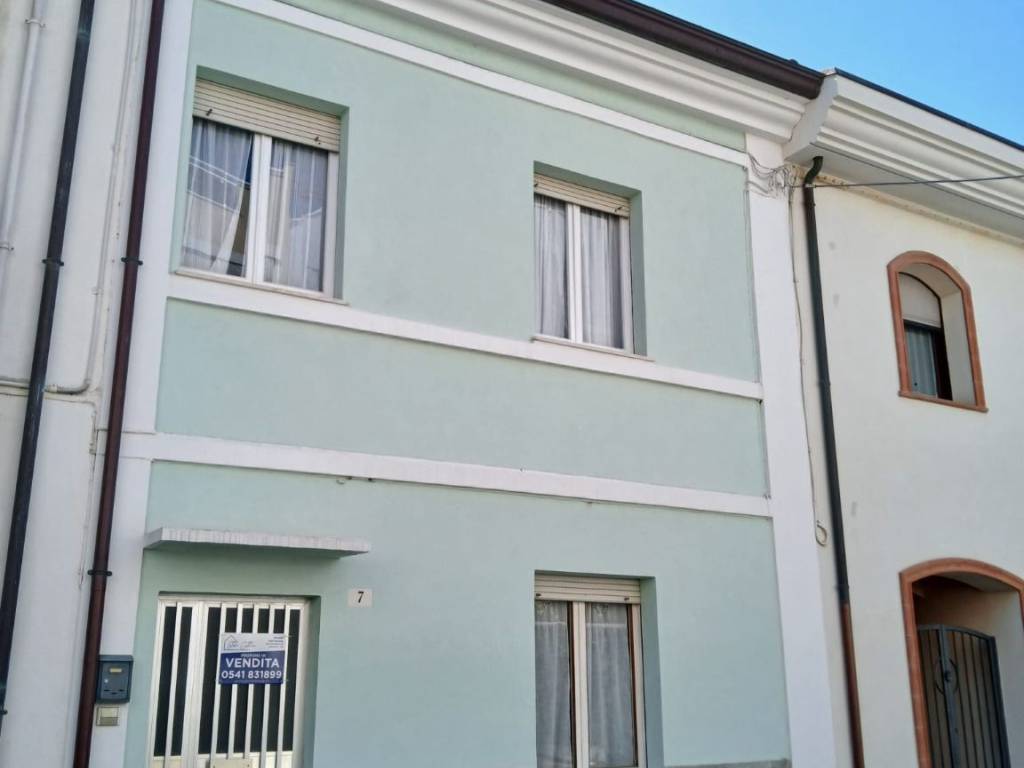 casa indipendente in vendita a Cattolica