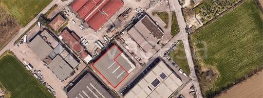 locale commerciale in vendita a Cattolica