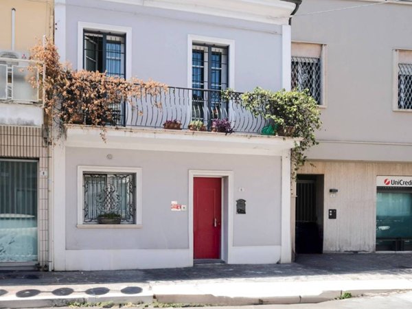 casa indipendente in vendita a Cattolica