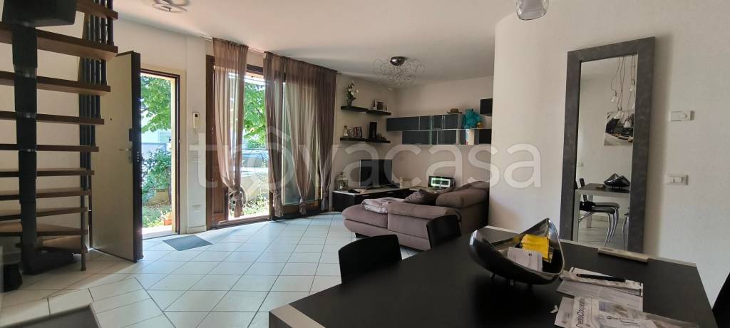 casa indipendente in vendita a Cattolica