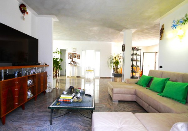 casa indipendente in vendita a Cattolica