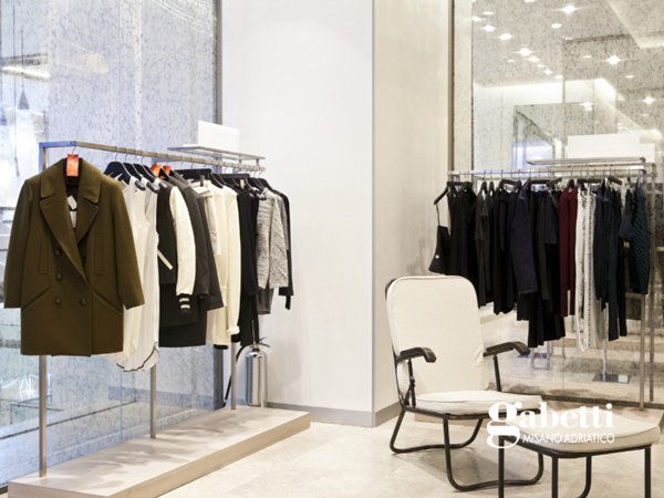 negozio in vendita a Cattolica