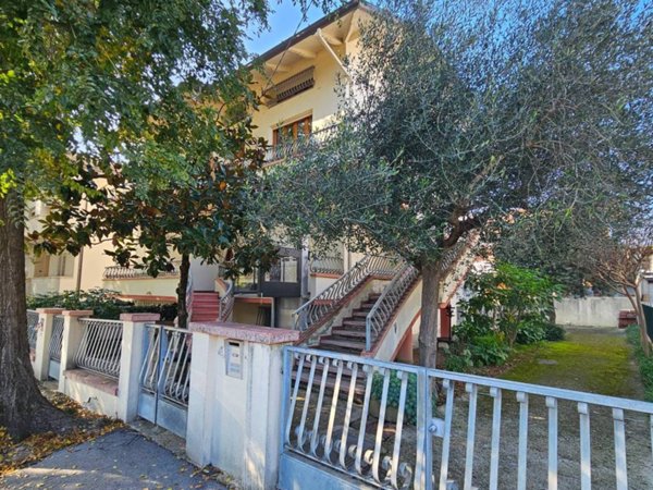 casa indipendente in vendita a Cattolica
