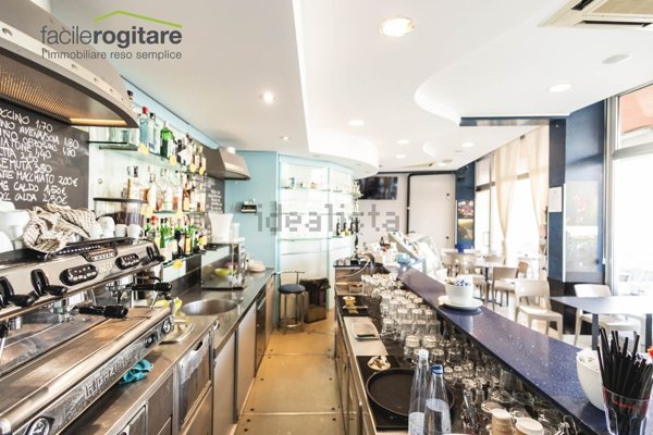 negozio in vendita a Cattolica