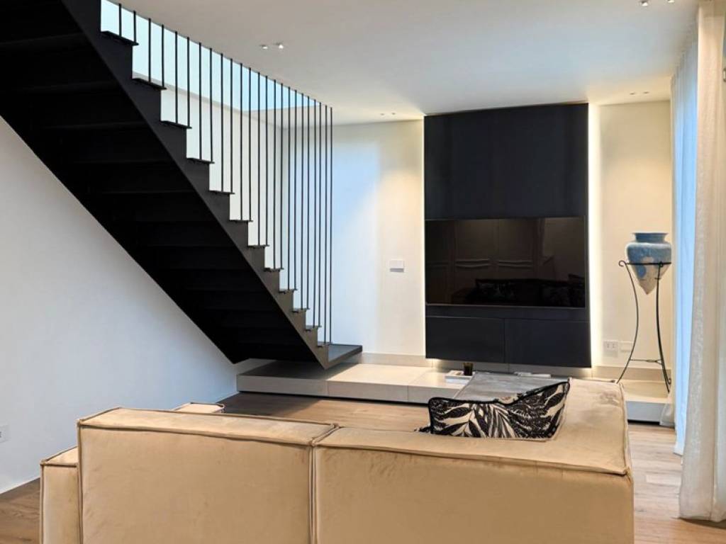 casa indipendente in vendita a Cattolica