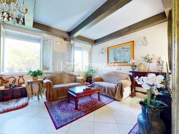 casa indipendente in vendita a Cattolica