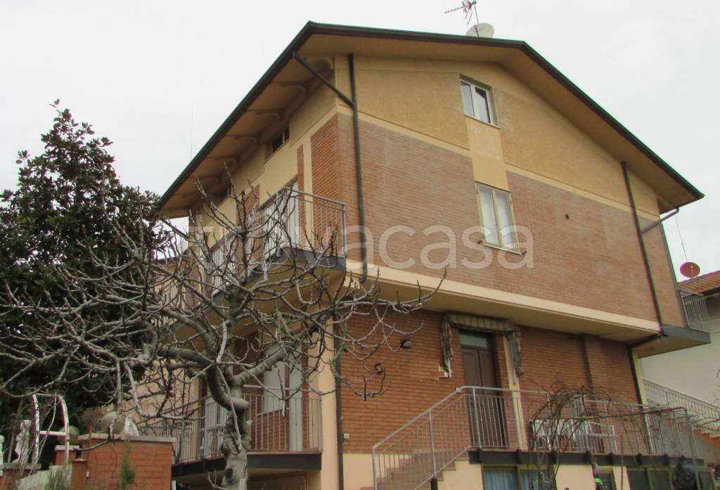casa indipendente in vendita a Cattolica