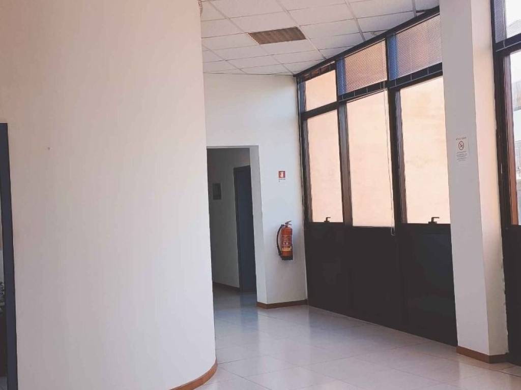 ufficio in vendita a Cattolica