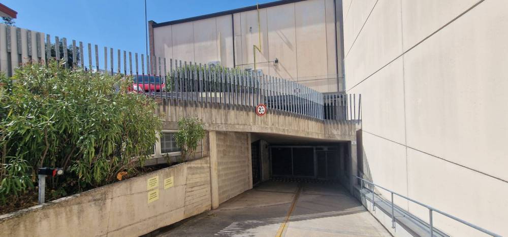 locale commerciale in vendita a Cattolica