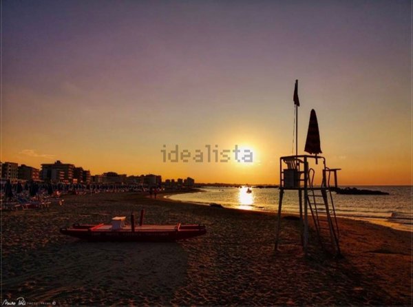 negozio in vendita a Cattolica