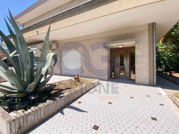 casa indipendente in vendita a Cattolica