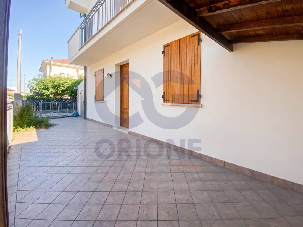 casa indipendente in vendita a Cattolica