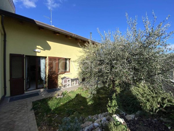 casa indipendente in vendita a Coriano in zona Ospedaletto