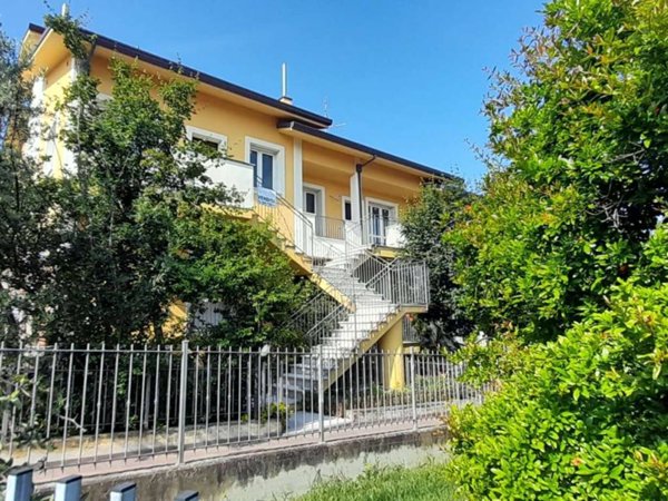 appartamento in vendita a Coriano in zona Cerasolo