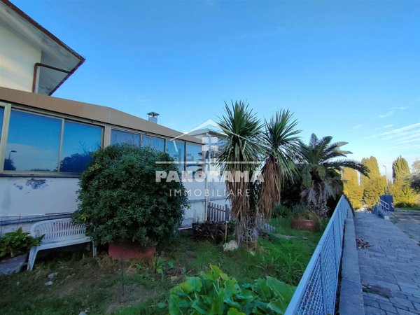 casa semindipendente in vendita a Coriano in zona Mulazzano