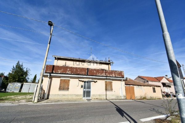 casa indipendente in vendita a Coriano in zona Cerasolo